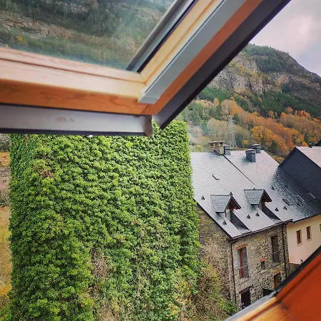 Precioso Atico Duplex En Canfranc, Casa Marco Exterior photo
